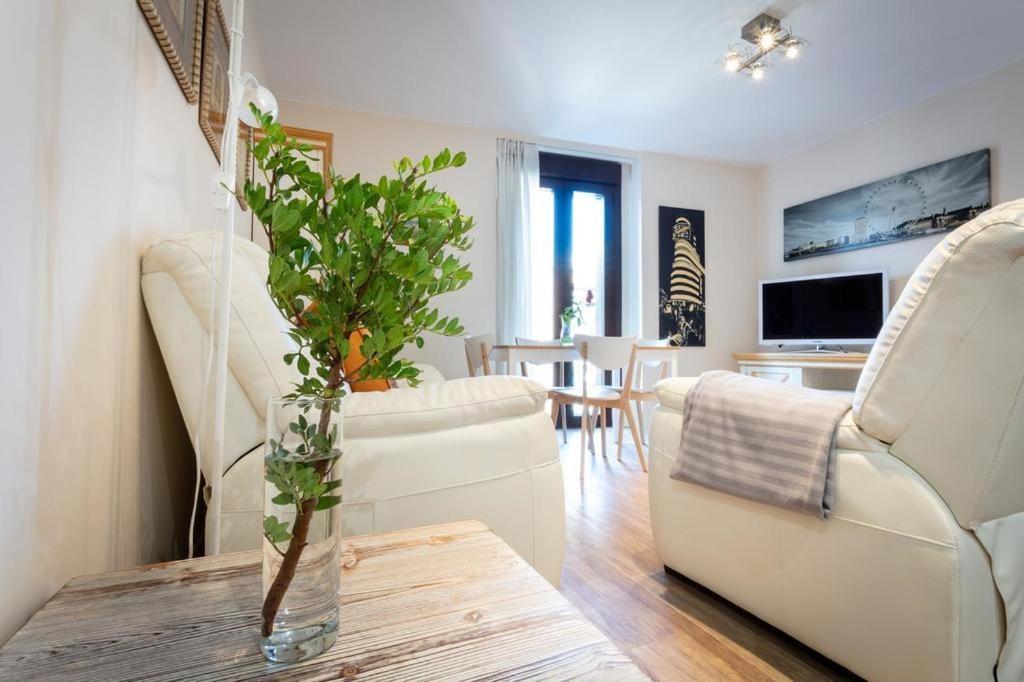 El Balcon Del Cesar Apartman Zaragoza Kültér fotó